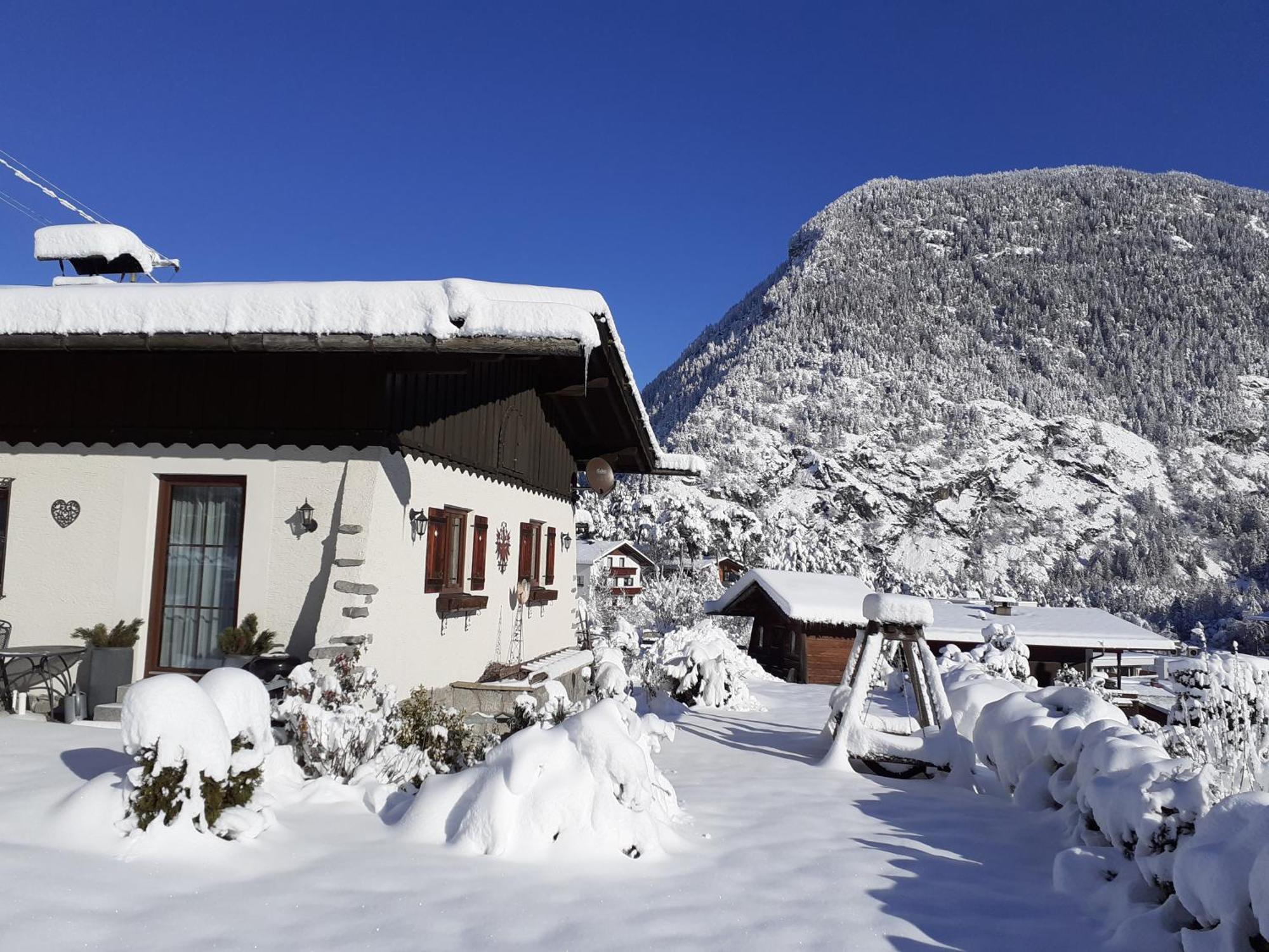 Ferienhaus Oetztal-Lodge Sautens Eksteriør bilde